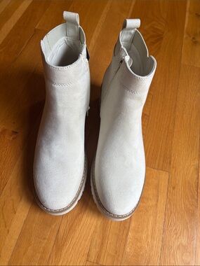 Sonoma Cream Suede Ankle Boots
